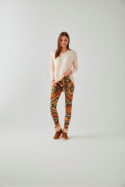 Pamuk & Pamuk Powder Color V-Neck Mustard Ethnic Pattern Tights Set