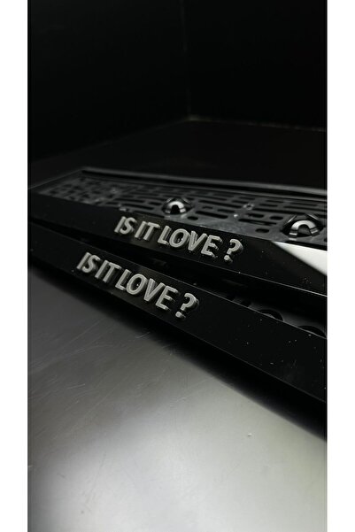 3M IS IT LOVE ? 5 D LÜX PARLAK PLAKALIK Uyumlu