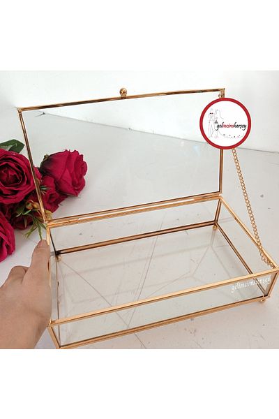 Gelincimherşey Medium Size Footed Glass Box with Rectangular Lid