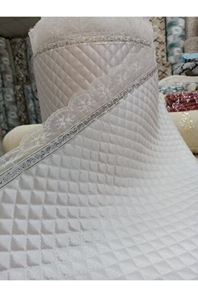 Yarençeyiz Dantelli Beyaz Kapitone Dantelli Raf Örtüsü En 33 × Boy 10 Metre