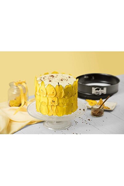 KAISER Classic Clamp Cake Mold 26 Cm