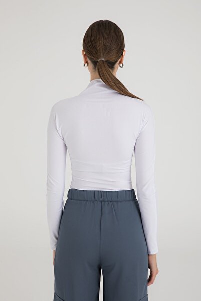 SHEISMONO Блузка з напівголовним коміром Soft Touch, біла