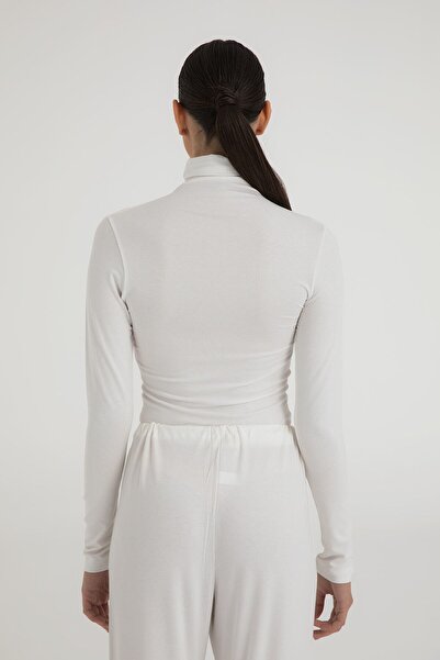 SHEISMONO Ultra Soft Turtleneck Blouse Ecru