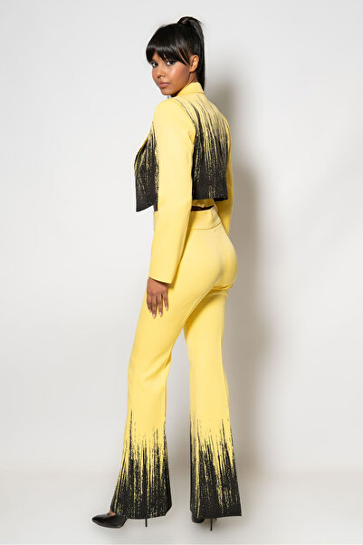 RENGIN Ceketi ve paçaları renk detaylı croplu üçlü abiye takım