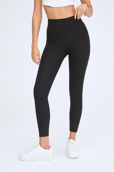based on basics One Size Toparlayıcı Tayt Siyah