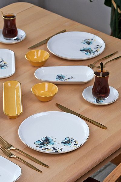 Glore Asian Blue Flower Gold Gilded 41 Piece Ceramic Breakfast Set for 6 People