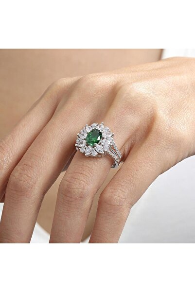 Effective Diamond Paris Işıltısı Sentetik Zümrüt Taşlı Gümüş Yüzük