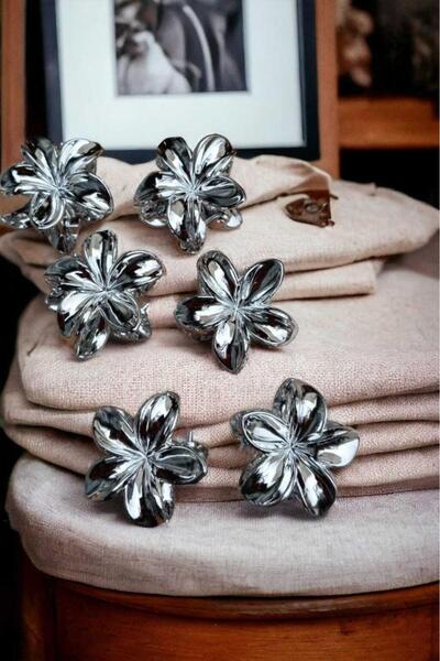 DZC KUZENLER AVM akrilik parlak gri 6 lı lotus madal toka küçük set