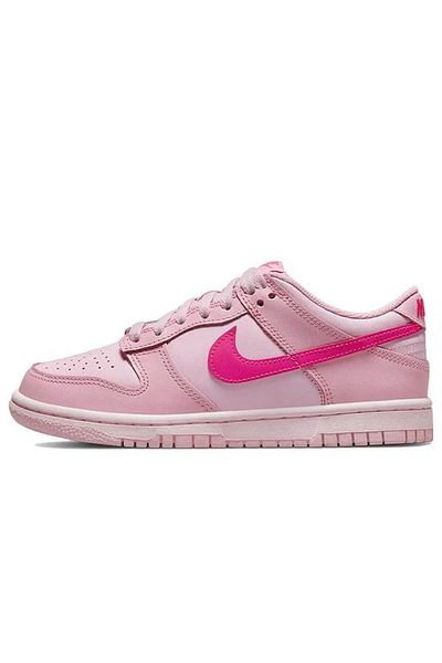 Nike Dunk Low Triple Pink