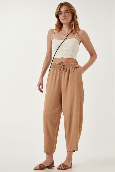 Happiness İstanbul Biskuitfarbene Ayrobin-Shalwar-Hose für Damen DD01229