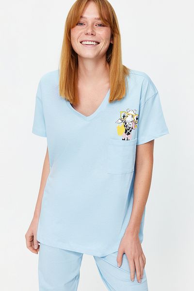 Trendyol Collection Set pijama tricotată cu tricou-pantaloni, cu buzunare, 100% bumbac, albastru deschis THMSS23PT00151