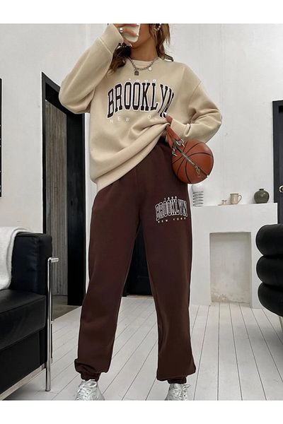 EXPECTED Γυναικεία φόρμα γυμναστικής με στάμπα Brooklyn με λαιμόκοψη 3 χορδών