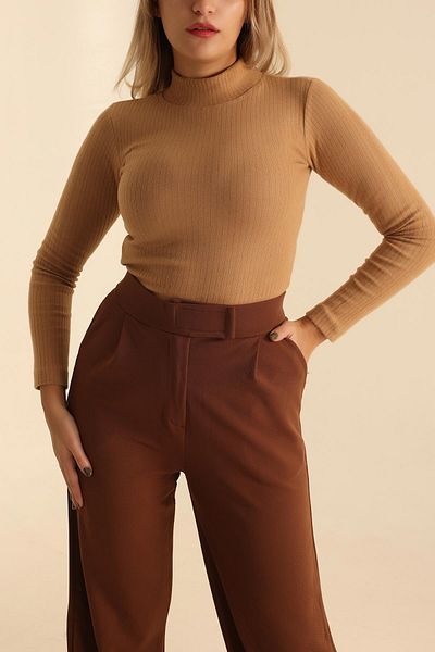 lovebox Lycra Turtleneck Soft Soft Regular Fit Camel Women's Knitwear Sweater208514