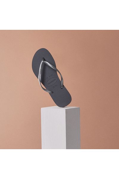 Havaianas شبشب نسائي رمادي فولاذي نحيف 5178
