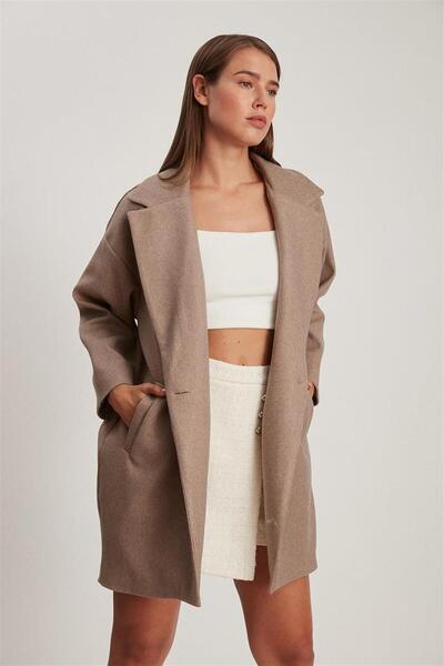 msendam معطف نسائي كبير الحجم مبطن بأزرار واحدة وجيب مخفي وكتف منسدل وطول متو...