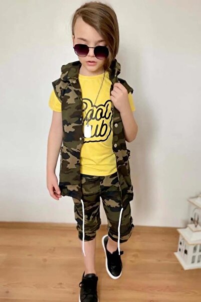 Riccotarz Камуфлажен жълт анцуг за момче с щампа на текст и детайл с копчета