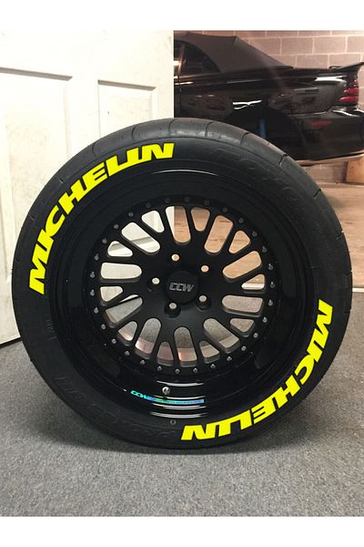 bombtire Yellow Michelin 2.5 Cm Tire Lettering - For 4 Engines and Vehicles