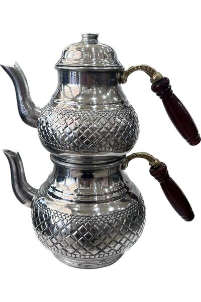 Söylemez Yöresel حامل شاي من الألومنيوم ذو مظهر نحاسي