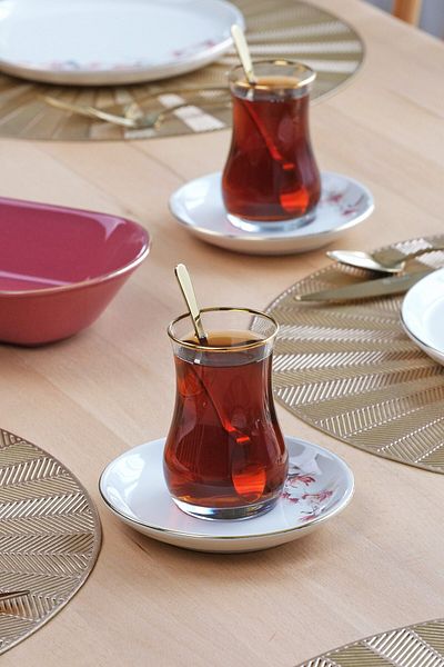 Glore طقم شاي سيراميك ذهبي مذهّب 12 قطعة من Asya Spring لـ 6 أشخاص
