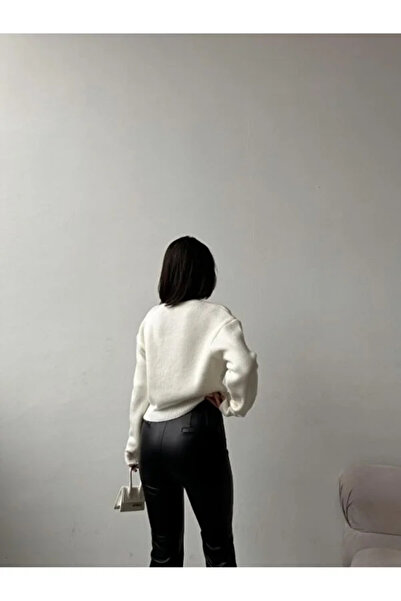 lucifer underwear Подарунок на День закоханих - Жіночий светр з серцем і кардиган з серцеподібними ґудзиками