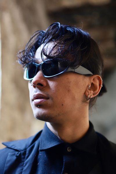 TomyHelf Black Frame Black Glass Wind Proof Unisex Sunglasses