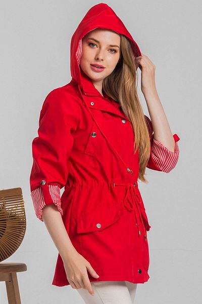 fehika Red Short Waist Lace up Hooded Lined Ultra Light Trench Coat Raincoat with Water Repellent Features
