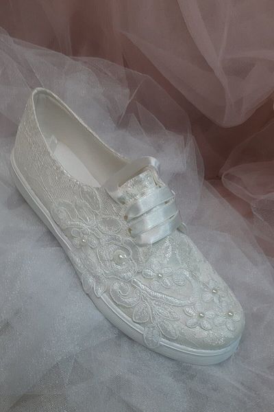 Berush Bride Seria 906 Pantofi de mireasa cu toc cu pană și mărgele