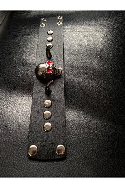 Aksabeltchokers 4.cm Metalci Kırmızı Gözlü Kuru Kafalı Boynuz Spikeli Bileklik