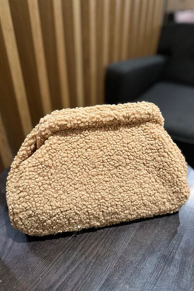 BAHELS Dámská kabelka Camel Plush Teddy Clutch Portfolio