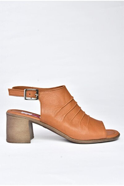 Fox Shoes P555450803 Tan Genuine Leather Thick Heeled Casual Women's Shoes