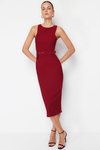 Trendyol Collection Burgunderrotes ärmelloses Midikleid – mit Gürtel und eng anliegendem Bleistiftrock aus Webstoff TWOSS24EL00514