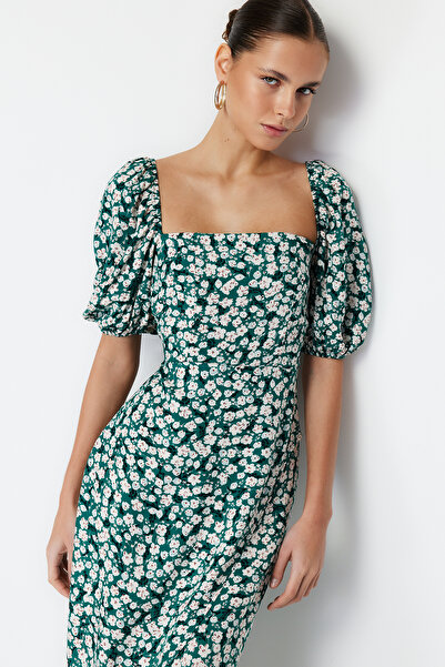 Trendyol Collection Zelené květinové balonové rukávy viskózové midi tkané šaty TWOSS24EL00072