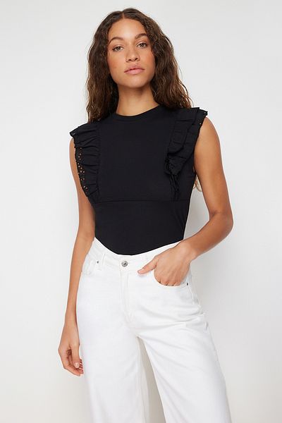 Trendyol Collection Μαύρο κέντημα Λεπτομερής εφαρμοστή/Σώμα πλεκτή μπλούζα TWOSS23BZ00940