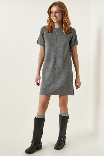 Happiness İstanbul Women's Gray Soft Textured Mini Knitwear Dress DP00197