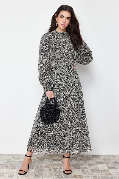 Trendyol Modest Rochie țesută cu detaliu cu volane, căptușită neagră, cu talie florală TCTSS24EB00068