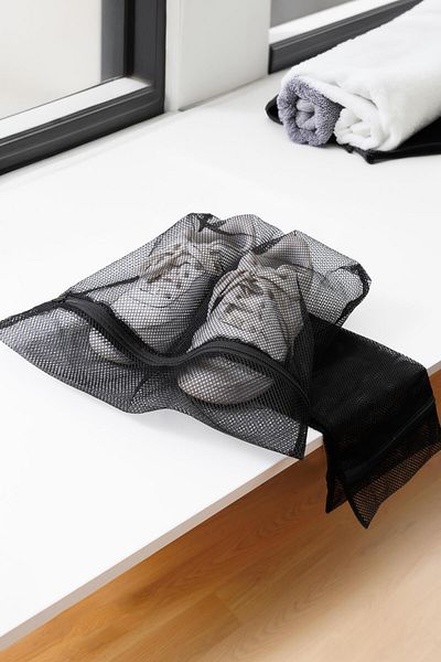 Hayveys Black Zippered Compartment Shoe Washing Net Bag Mesh