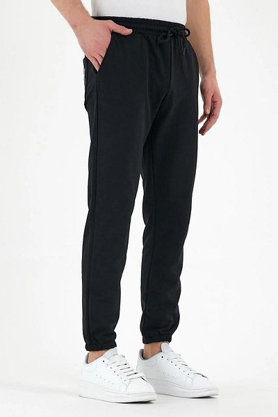 MODARİCH Φούτερ Fire Bear Jogger - Μαύρο εμπριμέ λαστιχένιο πόδι ψηλόμεσο