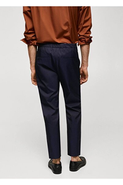 MANGO Man Dar kesim pamuklu pantolon