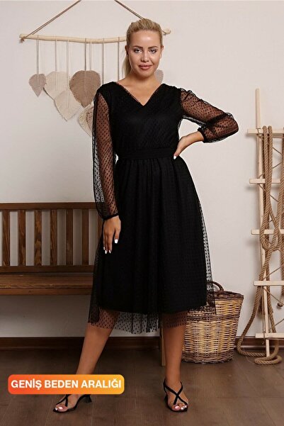Elbise Delisi Siyah Puantiyeli V Yaka Tül Büyük Beden Elbise