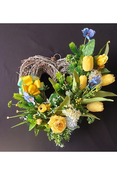 Flowersbymeral SARI LALELİ KALPLİ DUVAR SÜSÜ