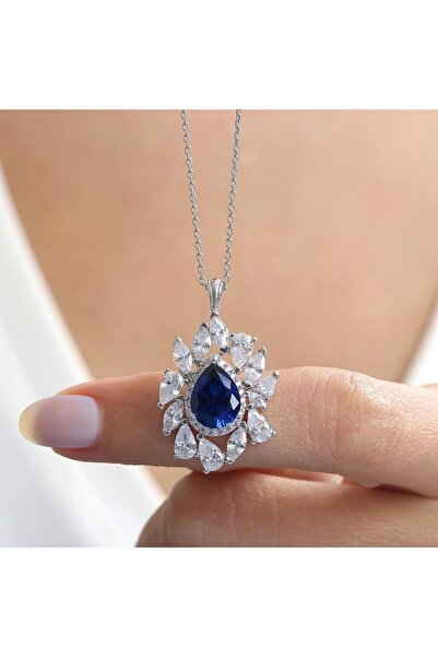 Effective Diamond İstanbul İhtişamı Sentetik Safir Taşlı Gümüş Kolye