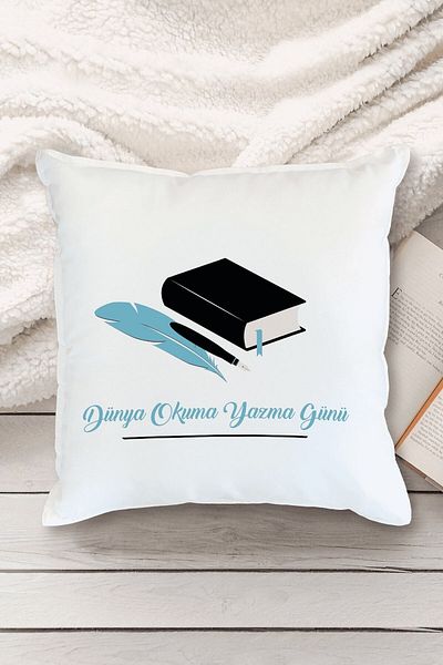Yaprak Hediyelik World Reading and Writing Day Designed Pillow