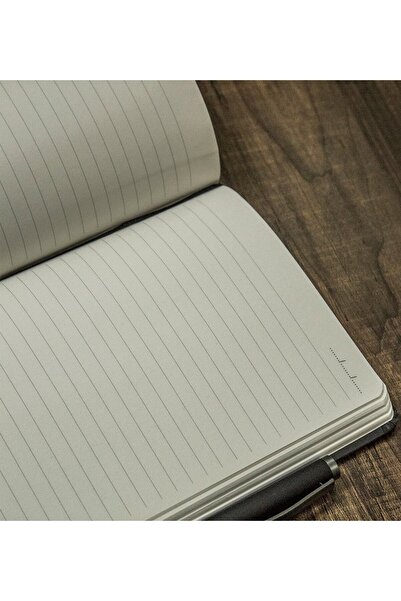 Yaprak Hediyelik Kişiye Özel Isim Baskılı Ahşap Kutulu Ajanda Kalem Seti