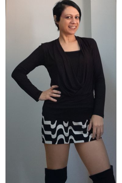 Mertcan Butik Black Degaje Collar Combed Viscose T-Shirt with Bustier Inside