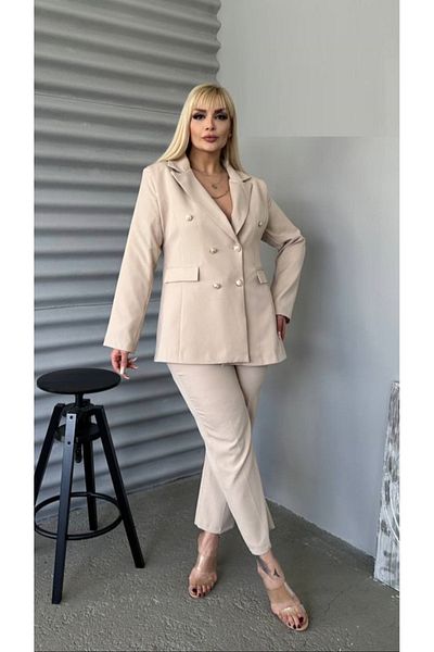 Butik Nilyam Γυναικείο μπεζ σακάκι με ζώνη με τσέπες παντελόνι με πόδι σε μεγάλο μέγεθος