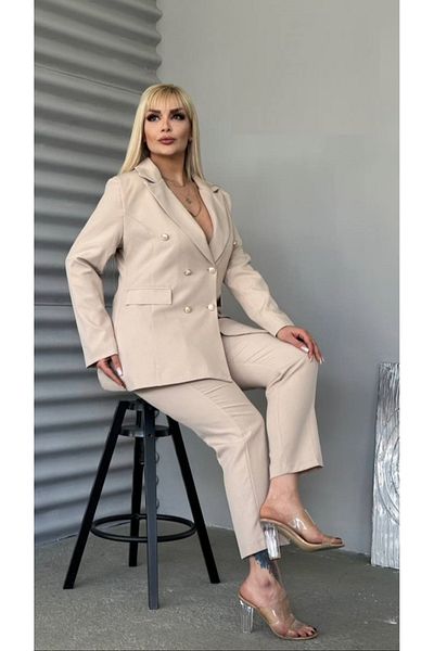 Butik Nilyam Γυναικείο μπεζ σακάκι με ζώνη με τσέπες παντελόνι με πόδι σε μεγάλο μέγεθος