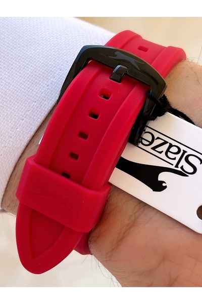 Slazenger 5 Atm Waterproof Special Design Men's Wristwatch - Silicone Cord