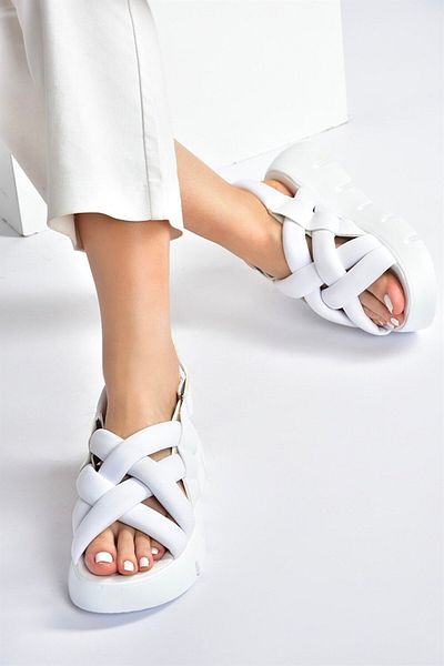 Fox Shoes White Fabric Thick Soled Women's Sandals M267083104