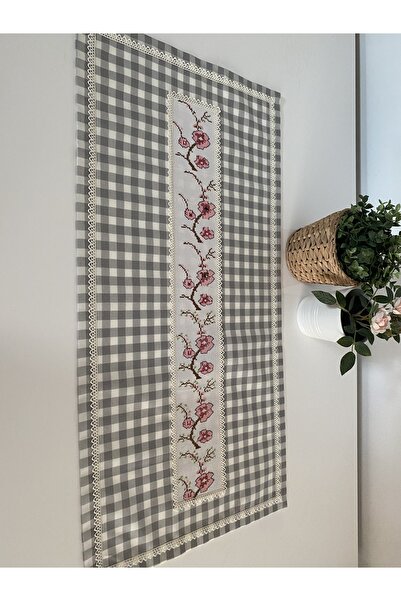 NESLİHAN HOBİ ATÖLYESİ El işlemeli Otantik Kanaviçe Runner Masa Örtüsü