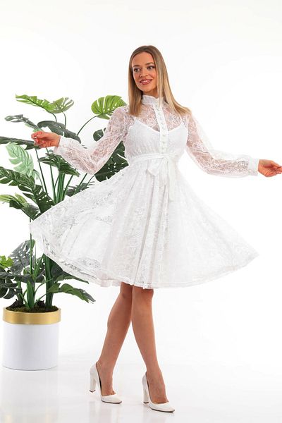 zks grup tekstil Rochie de seara marime mare cu nasturi din guipura frantuzeasca alba